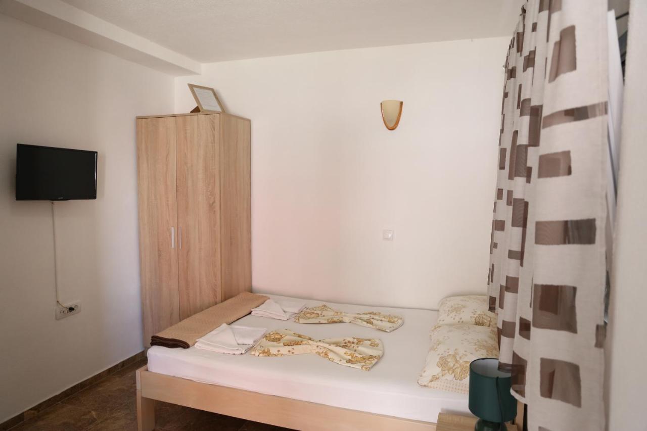 Friendly House Apartment Ulcinj Exterior photo